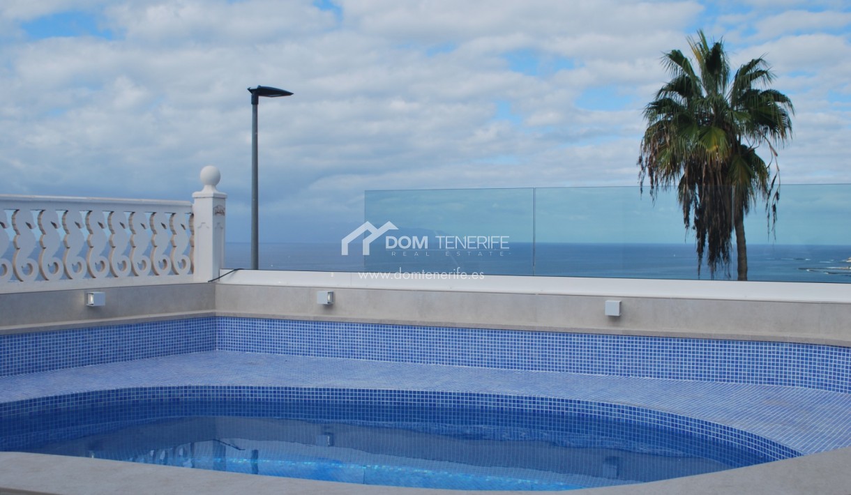 Sale - Villa -
Adeje - San Eugenio Alto