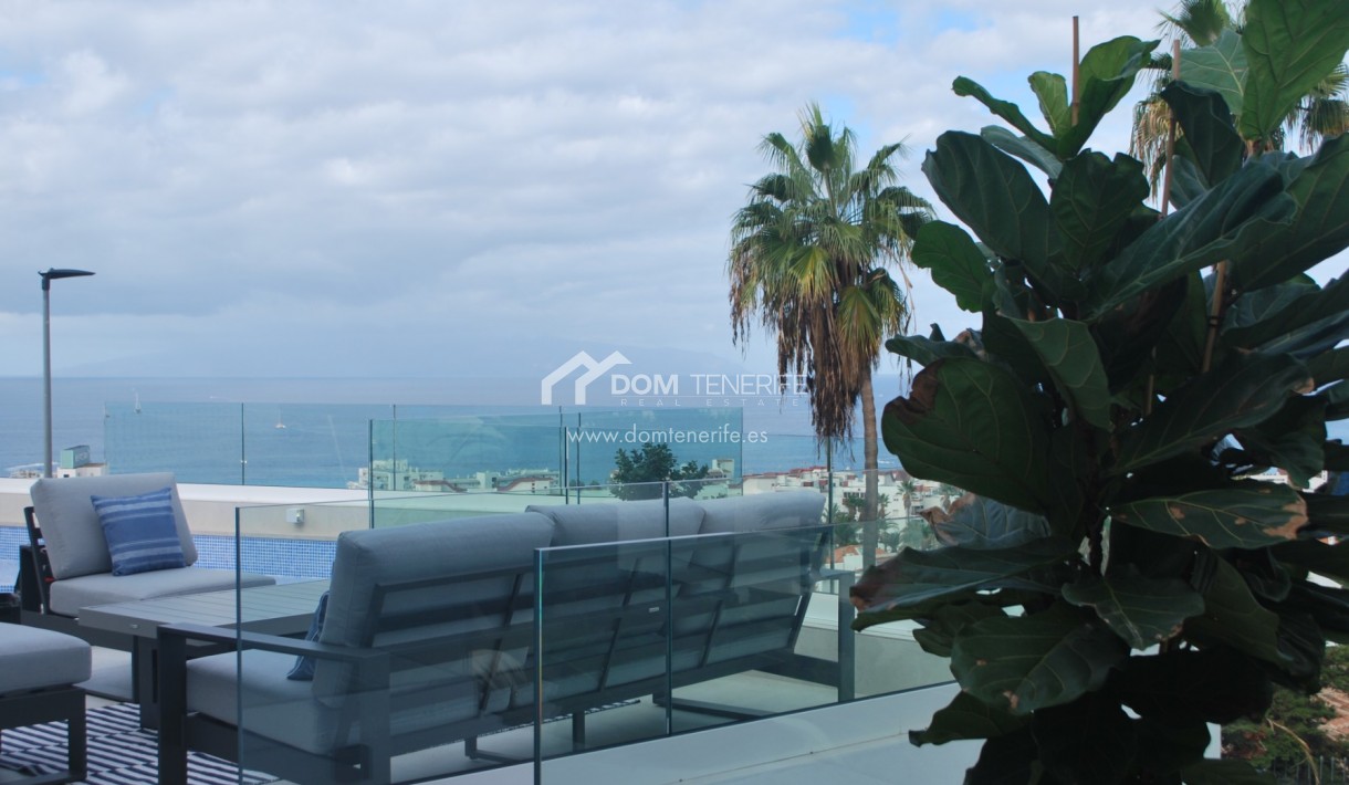 Sale - Villa -
Adeje - San Eugenio Alto