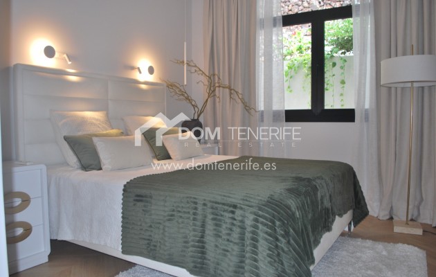 Sale - Villa -
Adeje - San Eugenio Alto