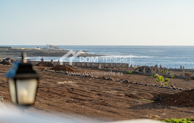 Продажа - Апартамент -
Гия де Исора - Плайя Ла Арена