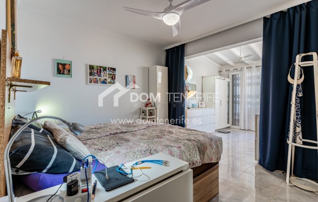 Продажа - Апартамент -
Гия де Исора - Плайя Ла Арена