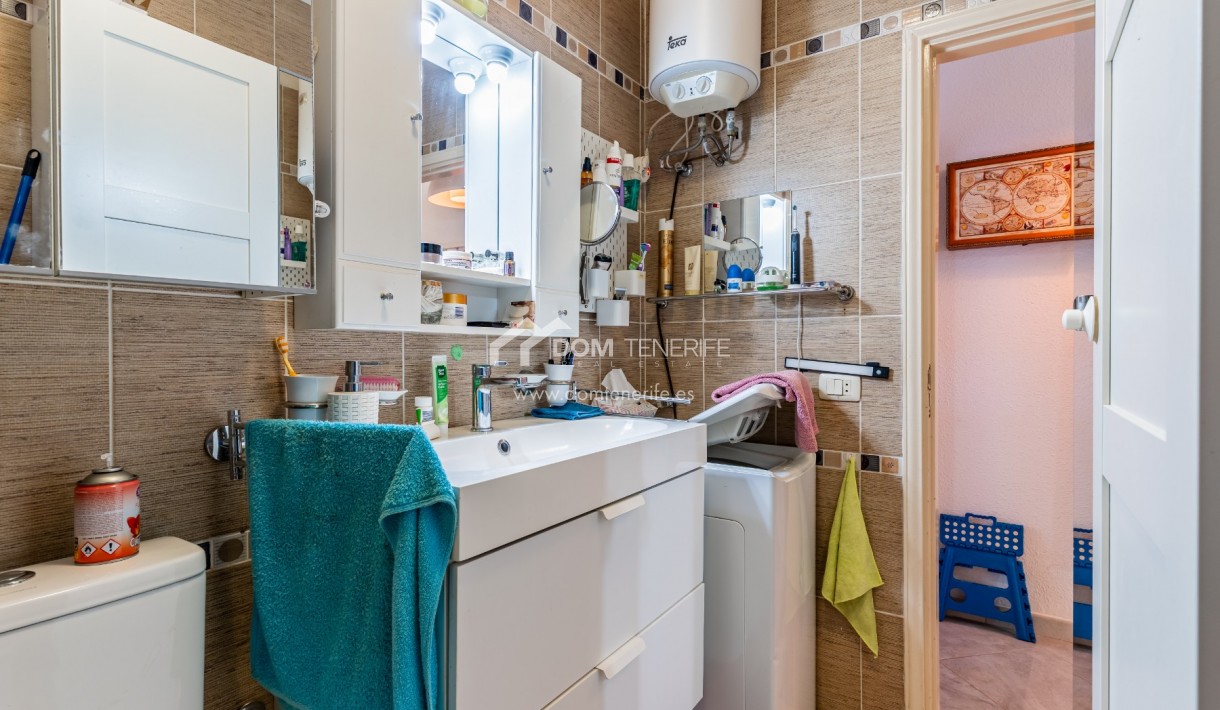 Продажа - Апартамент -
Гия де Исора - Плайя Ла Арена