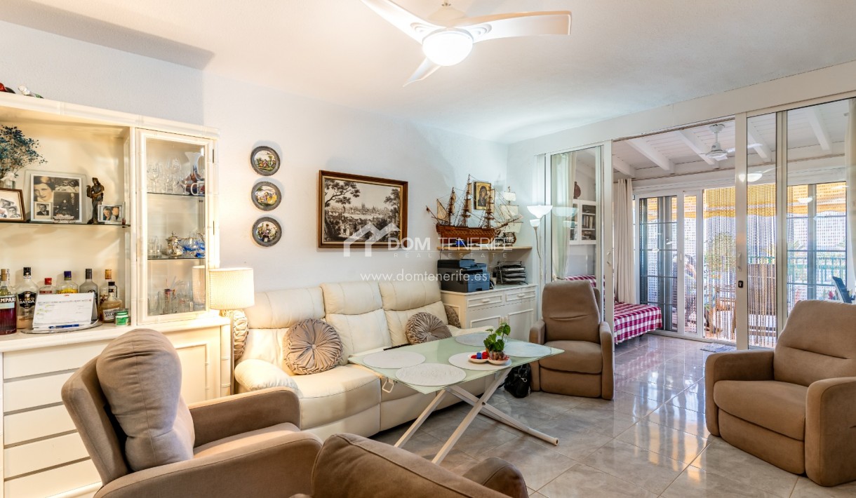 Продажа - Апартамент -
Гия де Исора - Плайя Ла Арена