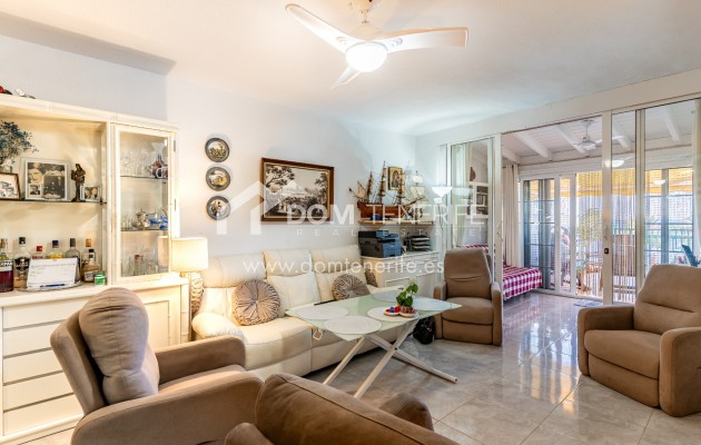 Продажа - Апартамент -
Гия де Исора - Плайя Ла Арена