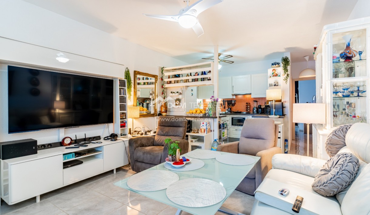 Продажа - Апартамент -
Гия де Исора - Плайя Ла Арена