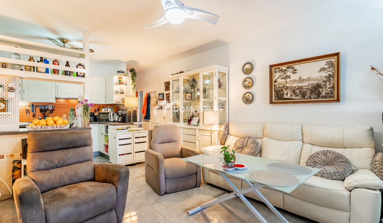 Продажа - Апартамент -
Гия де Исора - Плайя Ла Арена