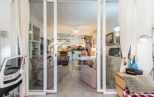 Продажа - Апартамент -
Гия де Исора - Плайя Ла Арена