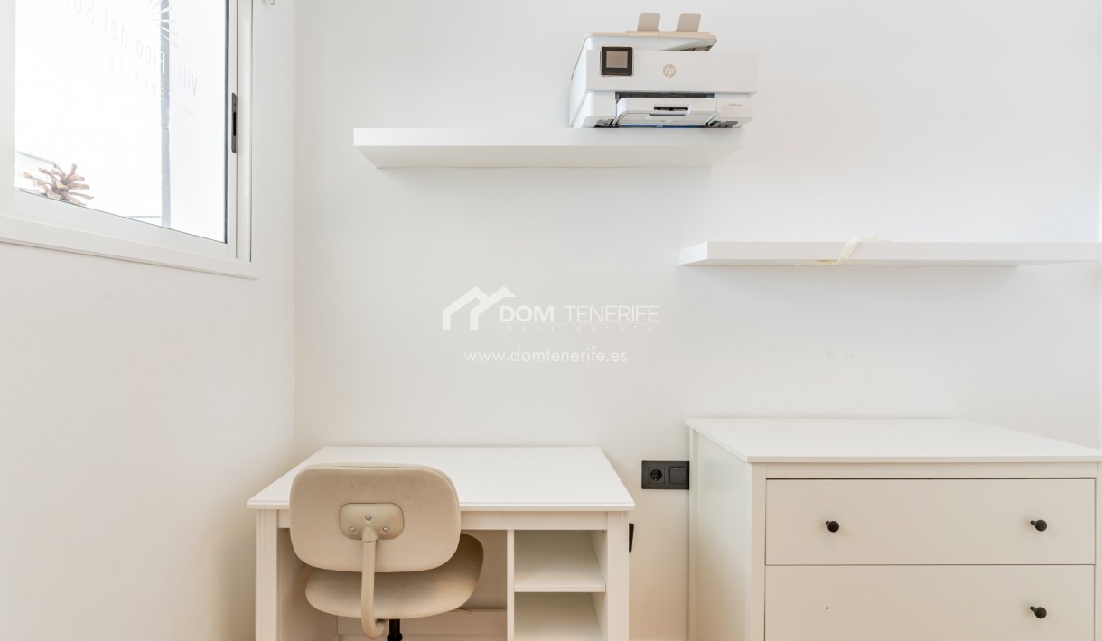 Venta - Chalet independiente -
Adeje - El Madroñal