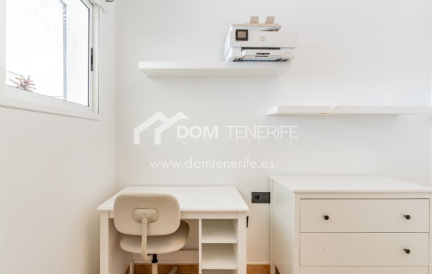 Venta - Chalet independiente -
Adeje - El Madroñal