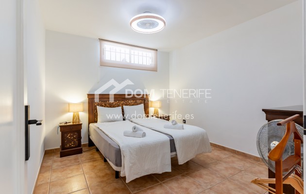 Venta - Chalet independiente -
Adeje - El Madroñal