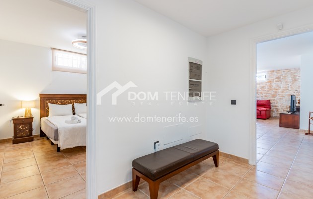 Venta - Chalet independiente -
Adeje - El Madroñal