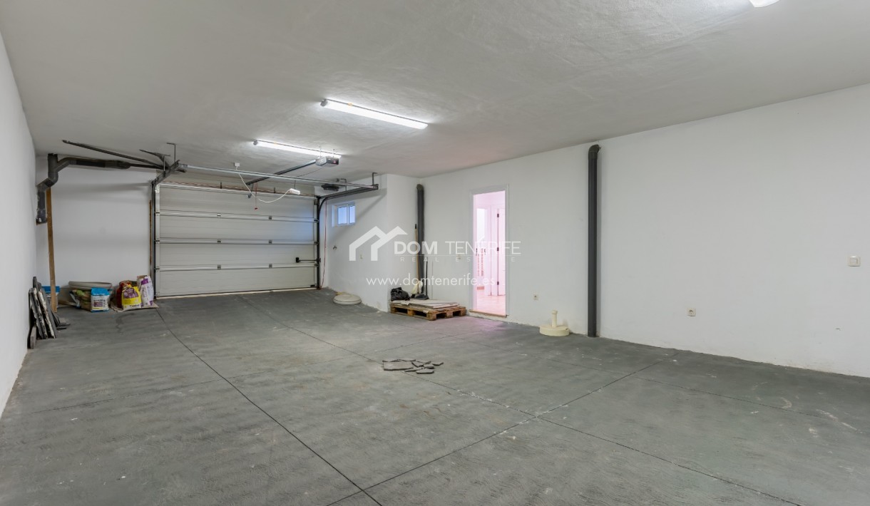 Venta - Chalet independiente -
Adeje - El Madroñal