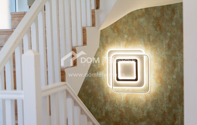 Venta - Chalet independiente -
Adeje - El Madroñal