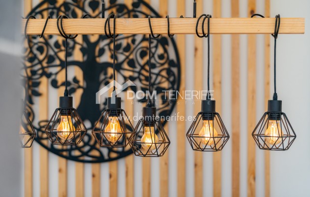 Venta - Chalet independiente -
Adeje - El Madroñal