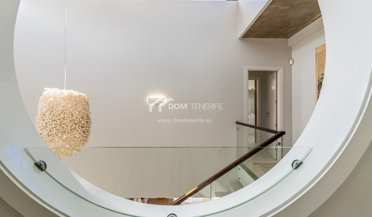 Venta - Chalet independiente -
Adeje - El Madroñal