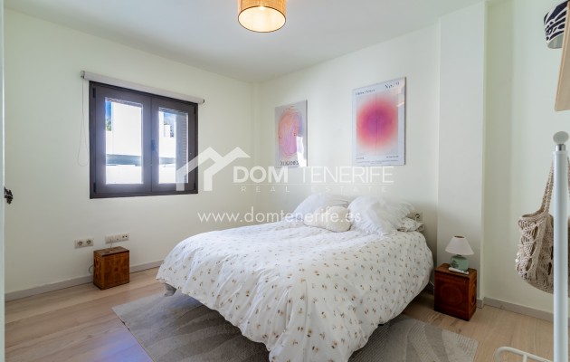 Venta - Chalet independiente -
Adeje - El Madroñal