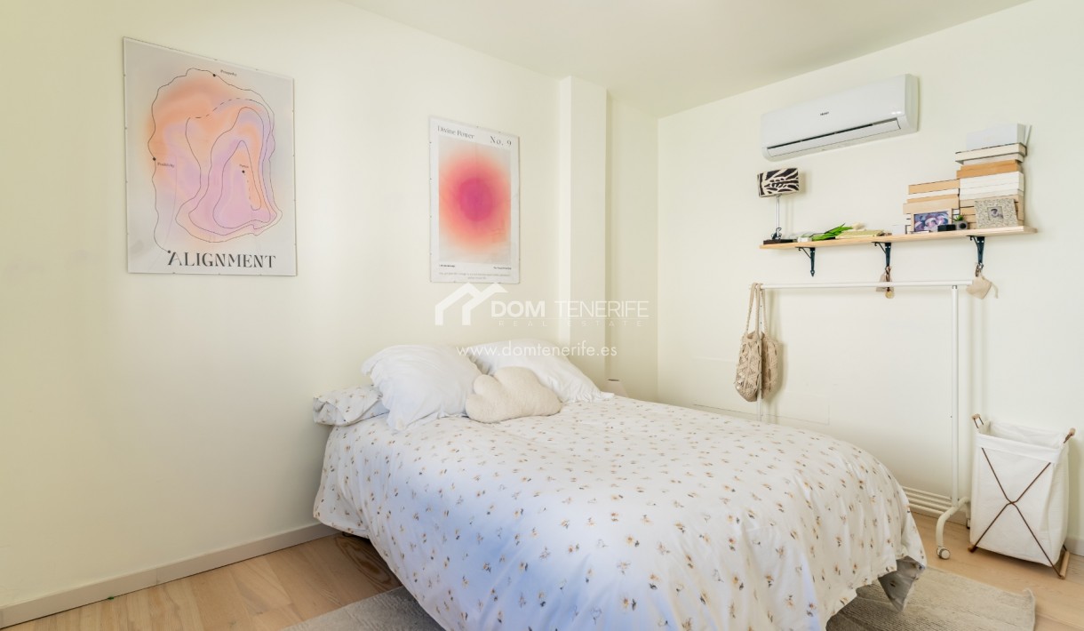 Venta - Chalet independiente -
Adeje - El Madroñal