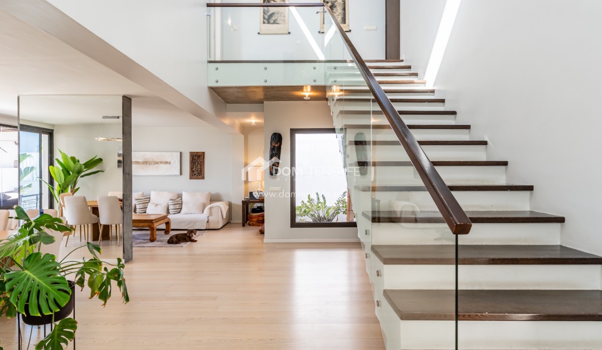 Venta - Chalet independiente -
Adeje - El Madroñal