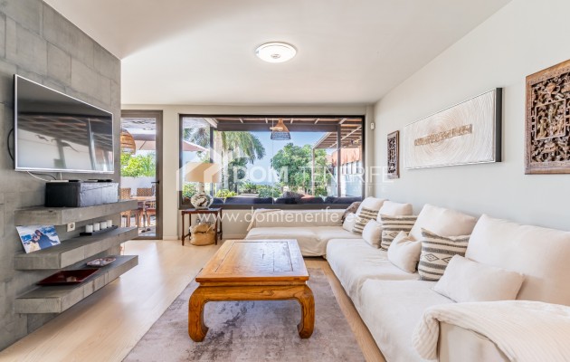 Venta - Chalet independiente -
Adeje - El Madroñal