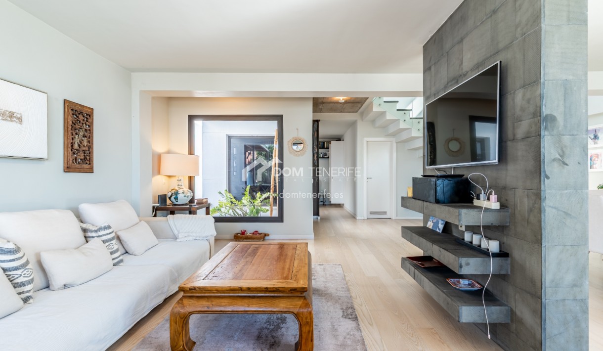 Venta - Chalet independiente -
Adeje - El Madroñal