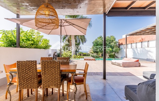 Venta - Chalet independiente -
Adeje - El Madroñal