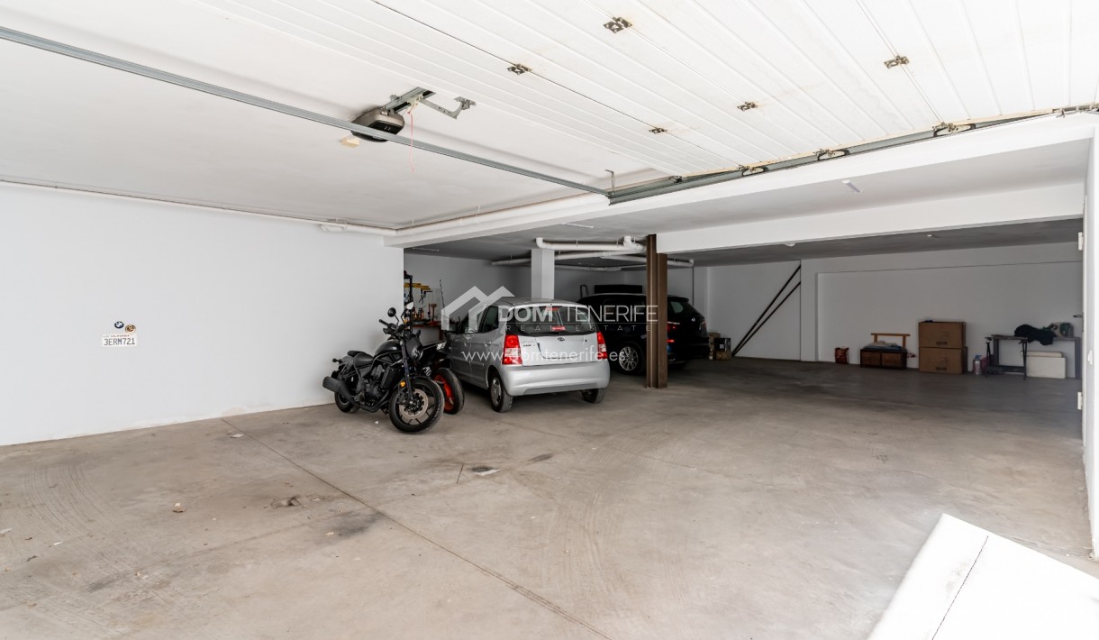 Venta - Chalet independiente -
Adeje - El Madroñal