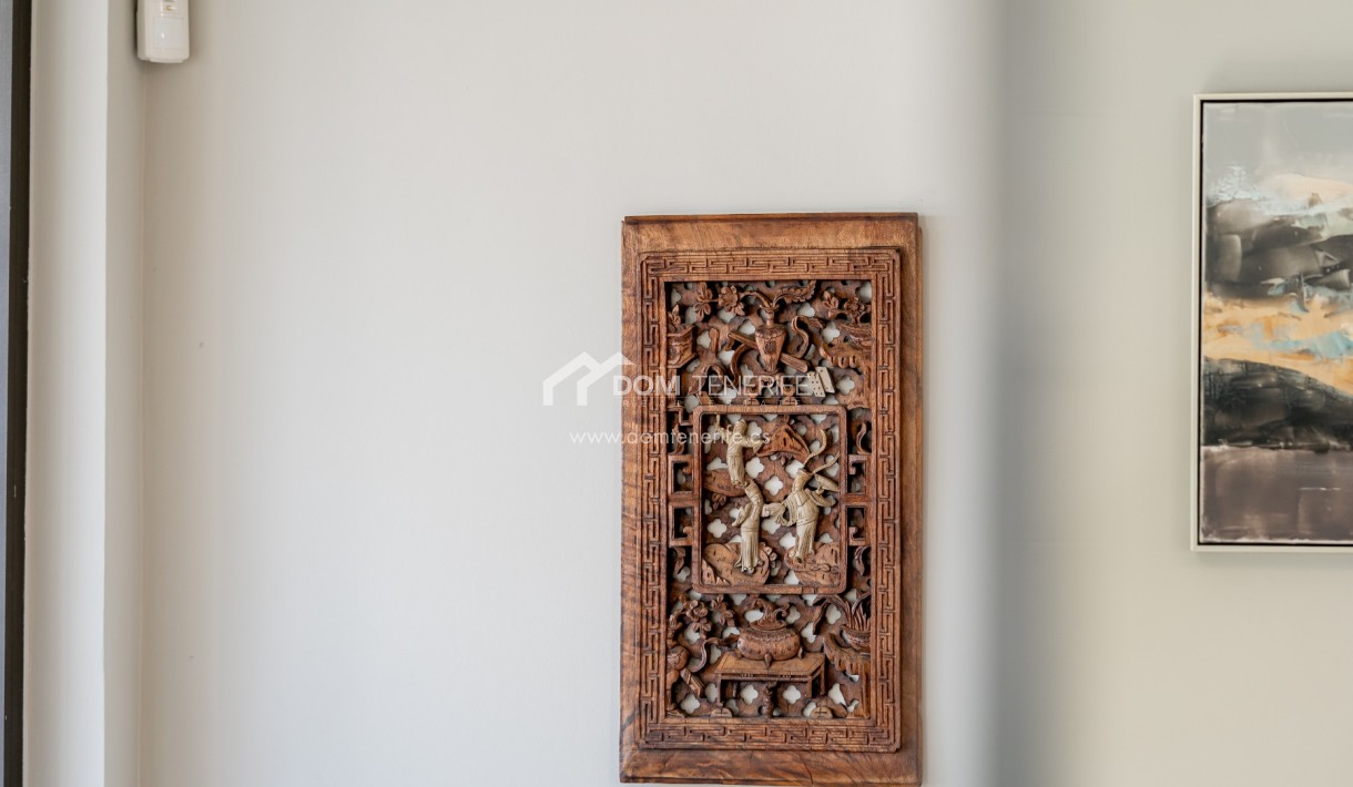 Venta - Chalet independiente -
Adeje - El Madroñal