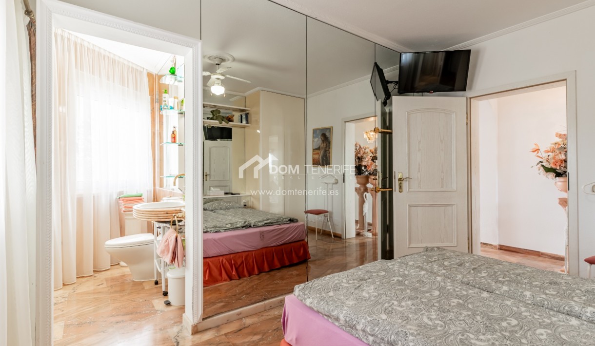 Sale - Villa -
Arona - Chayofa