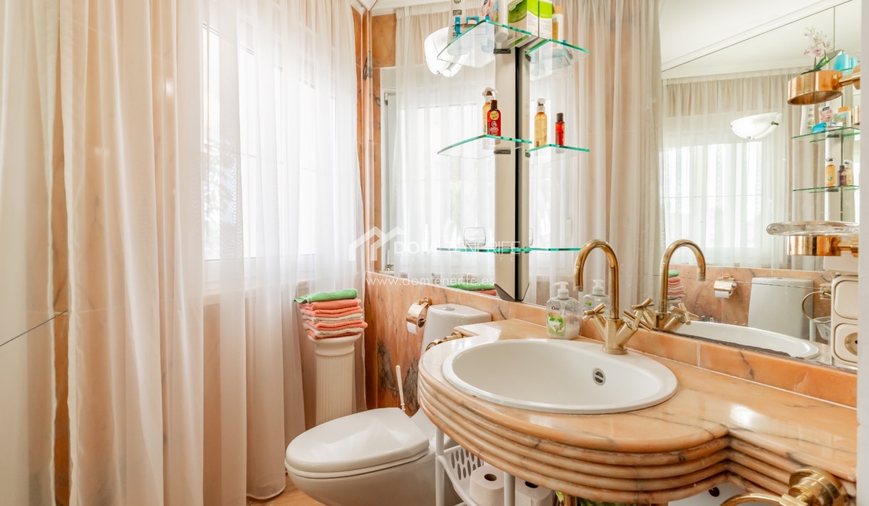 Sale - Villa -
Arona - Chayofa