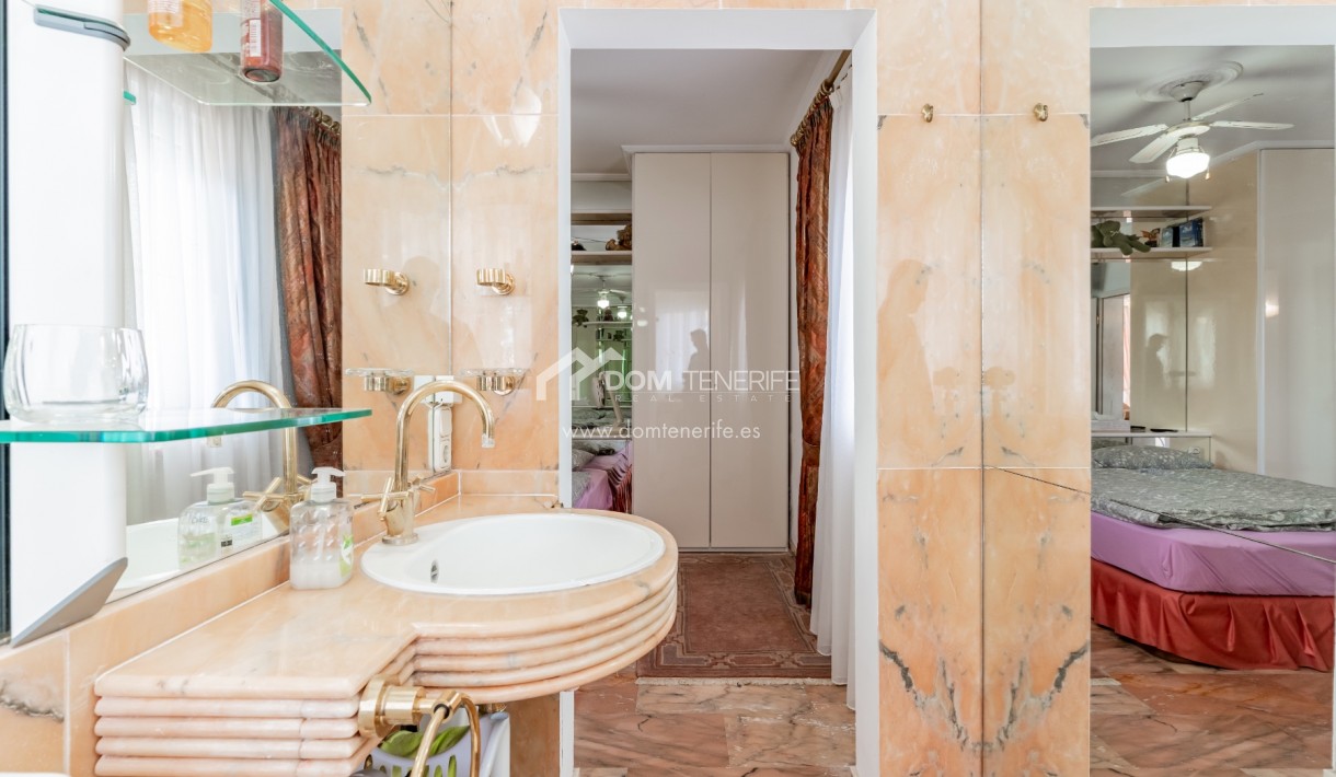 Sale - Villa -
Arona - Chayofa