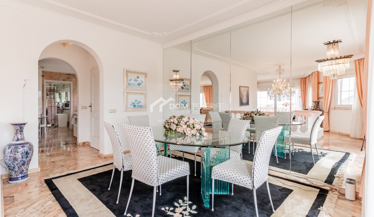 Sale - Villa -
Arona - Chayofa