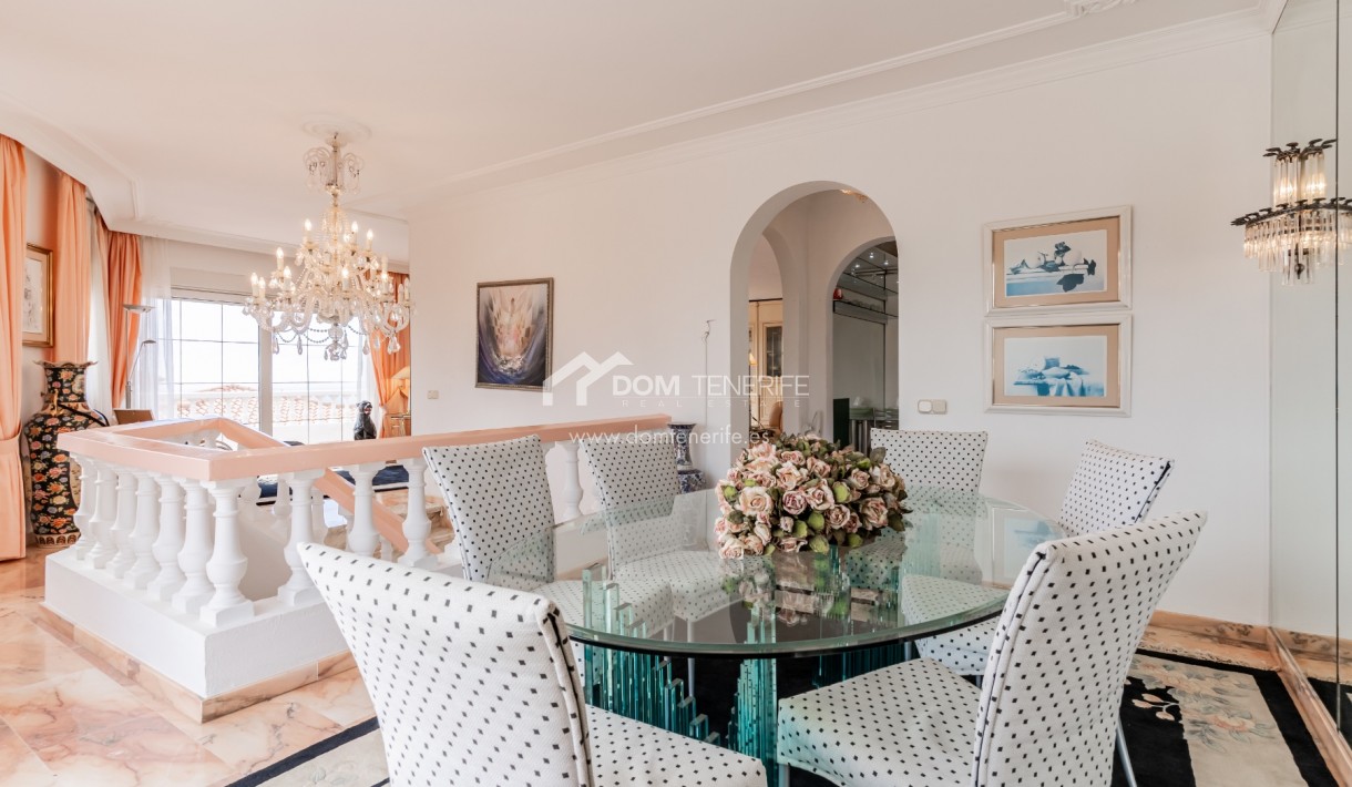 Sale - Villa -
Arona - Chayofa