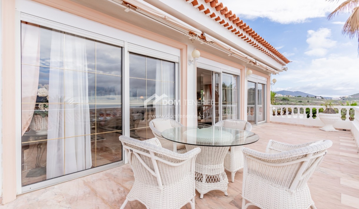 Sale - Villa -
Arona - Chayofa