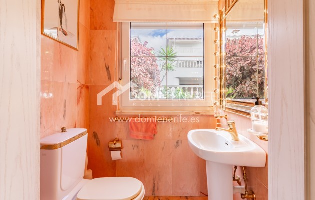 Sale - Villa -
Arona - Chayofa