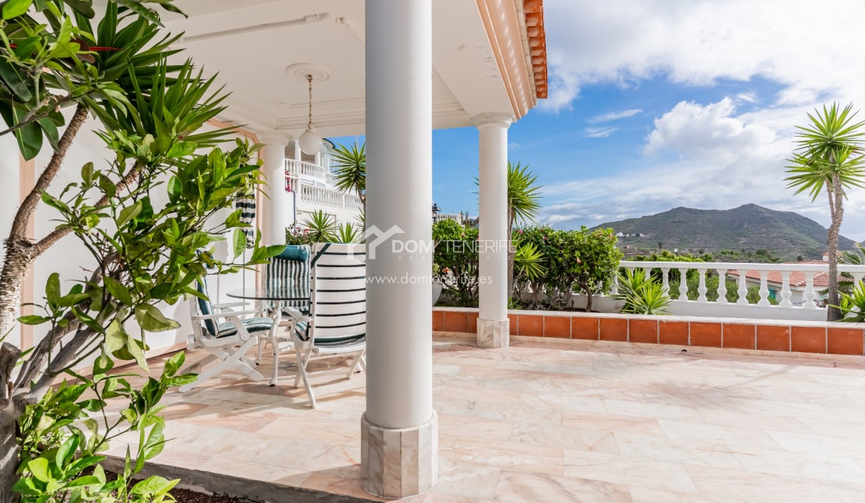 Sale - Villa -
Arona - Chayofa