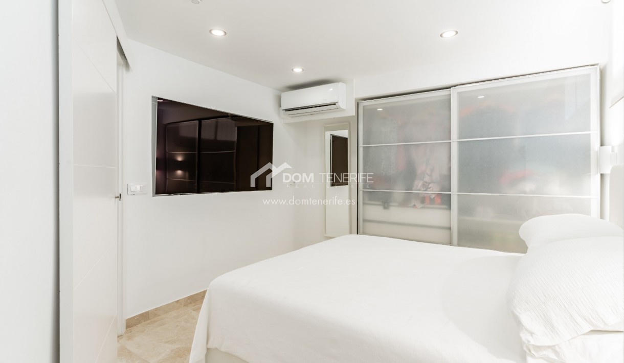 Sale - Apartment -
Adeje - Fañabé