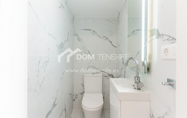 Sale - Apartment -
Adeje - Fañabé