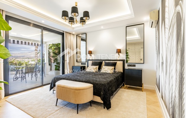 Sale - Villa -
Adeje - San Eugenio Alto