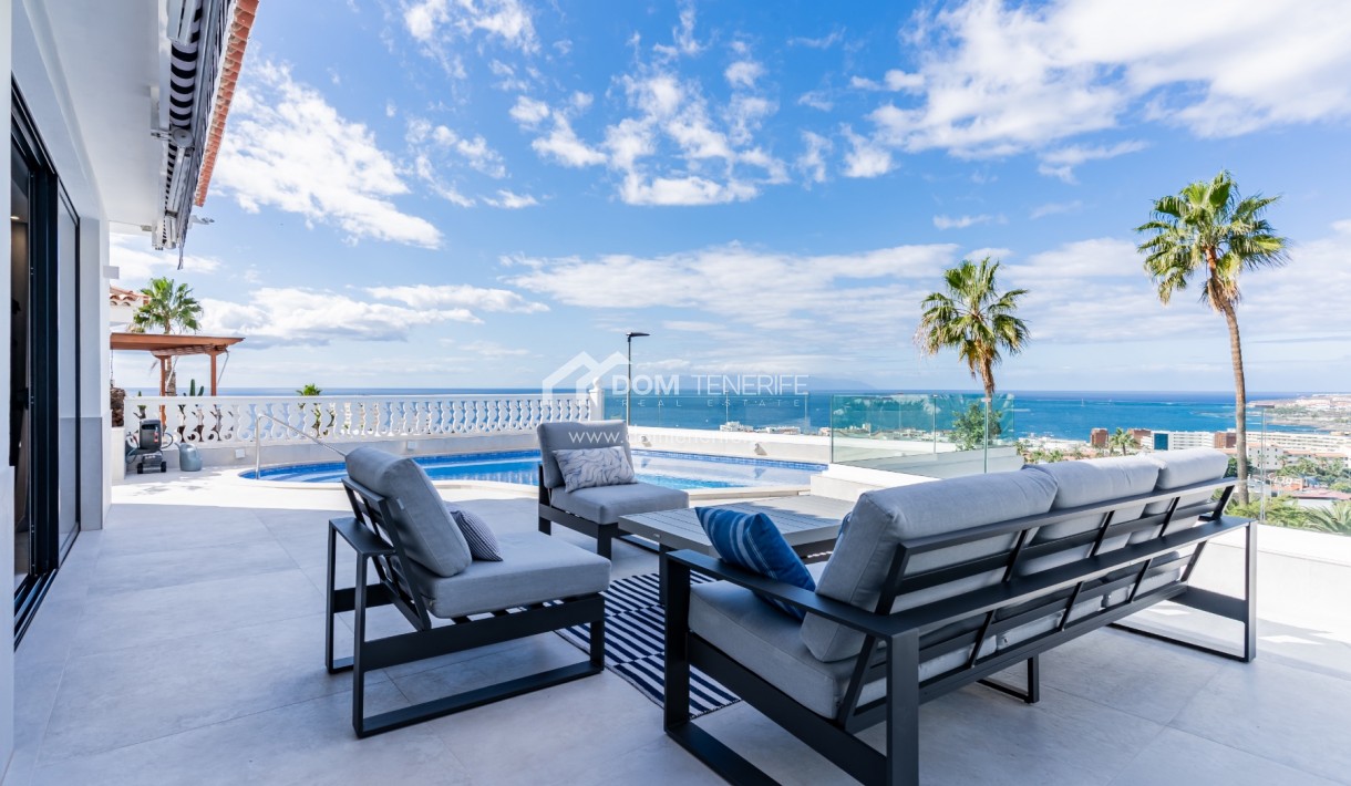 Sale - Villa -
Adeje - San Eugenio Alto