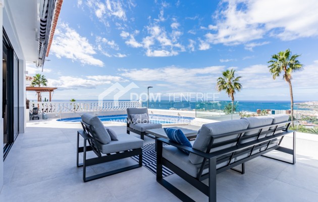 Sale - Villa -
Adeje - San Eugenio Alto