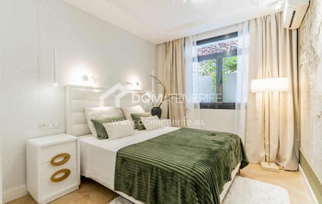 Sale - Villa -
Adeje - San Eugenio Alto