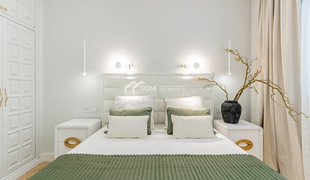 Sale - Villa -
Adeje - San Eugenio Alto