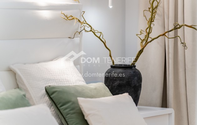 Sale - Villa -
Adeje - San Eugenio Alto