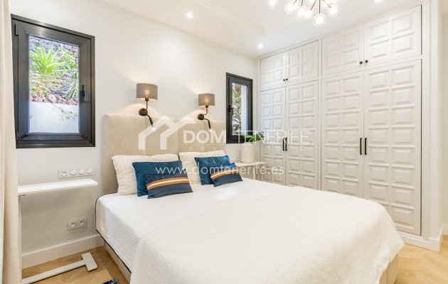 Sale - Villa -
Adeje - San Eugenio Alto