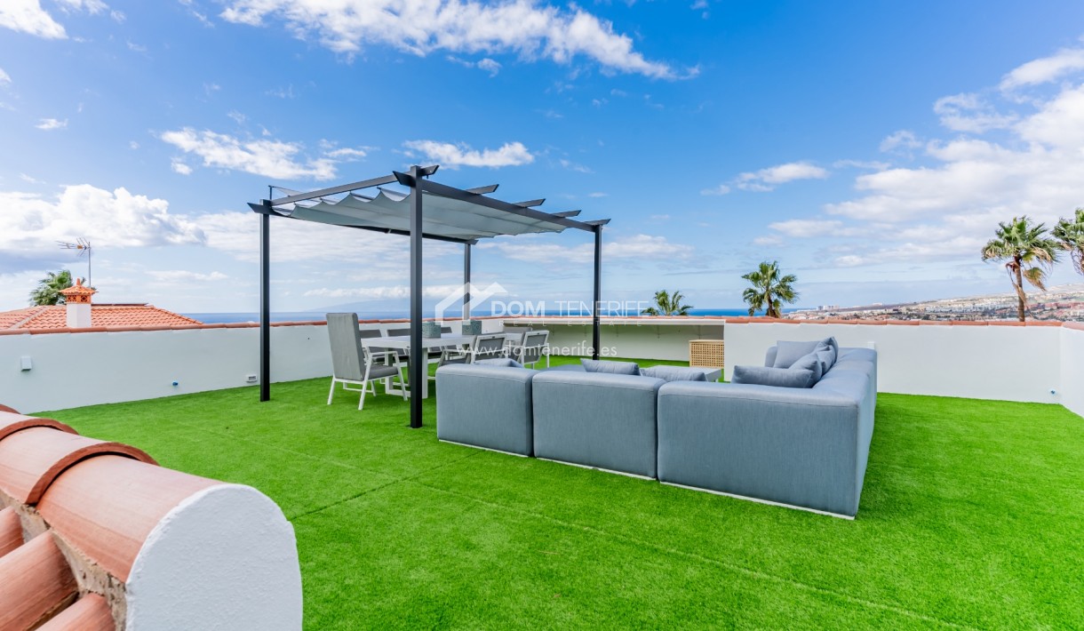 Sale - Villa -
Adeje - San Eugenio Alto