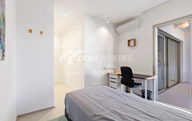 Sale - Penthouse -
Arona - Palm Mar