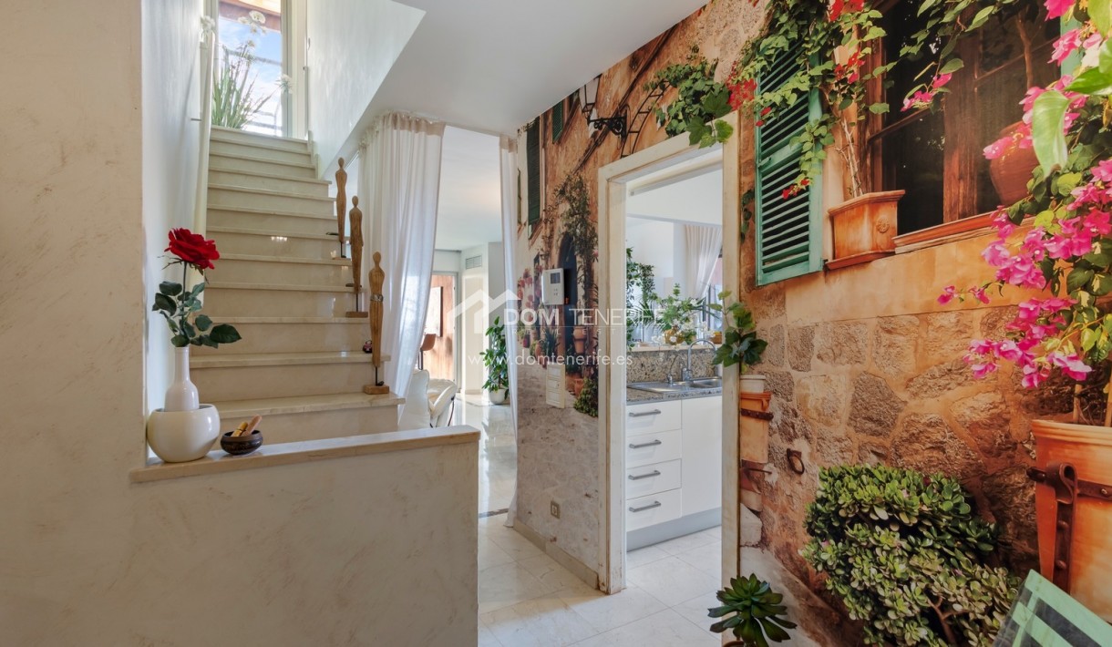 Sale - Penthouse -
Arona - Palm Mar