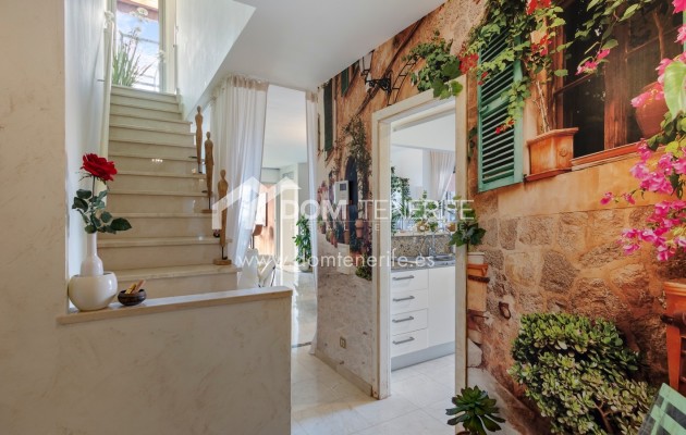 Sale - Penthouse -
Arona - Palm Mar