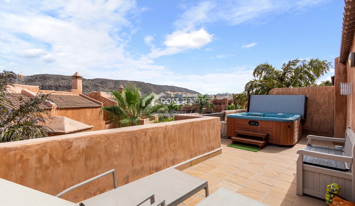 Sale - Penthouse -
Arona - Palm Mar