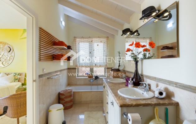 Sale - Penthouse -
Arona - Palm Mar